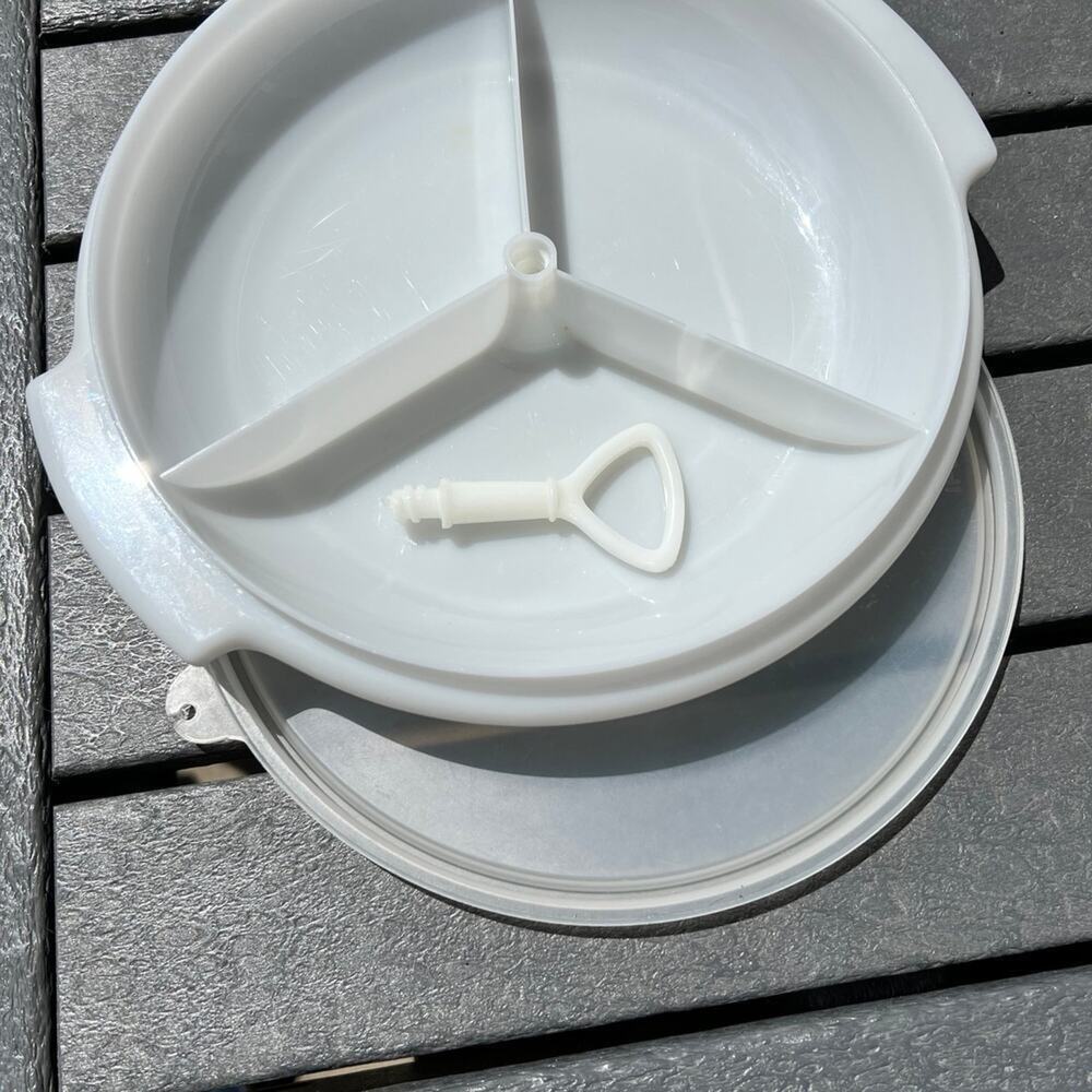 Tupperware divided serving tray, with screw in handle & Tupperware seal lid
